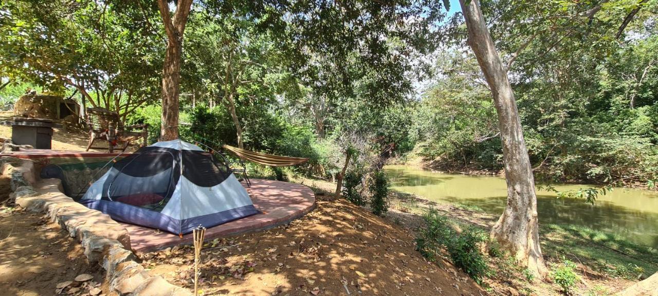 Humbhaha Jungle Yala Nature Eco Resort Kataragama Dış mekan fotoğraf