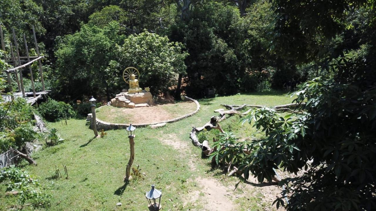 Humbhaha Jungle Yala Nature Eco Resort Kataragama Dış mekan fotoğraf